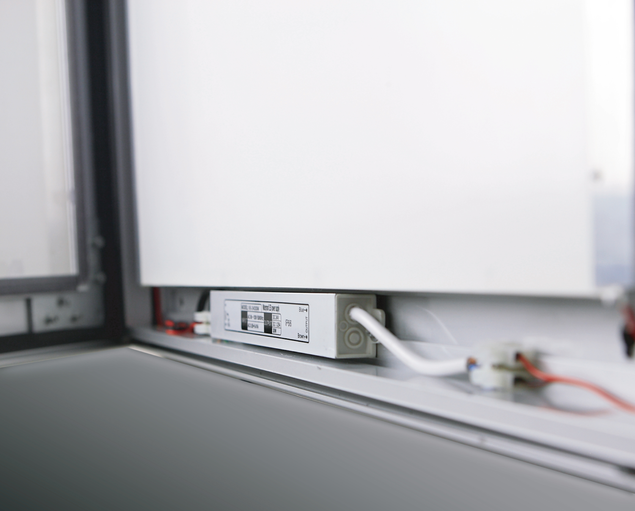 屋外用LEDライトパネル 電源部分